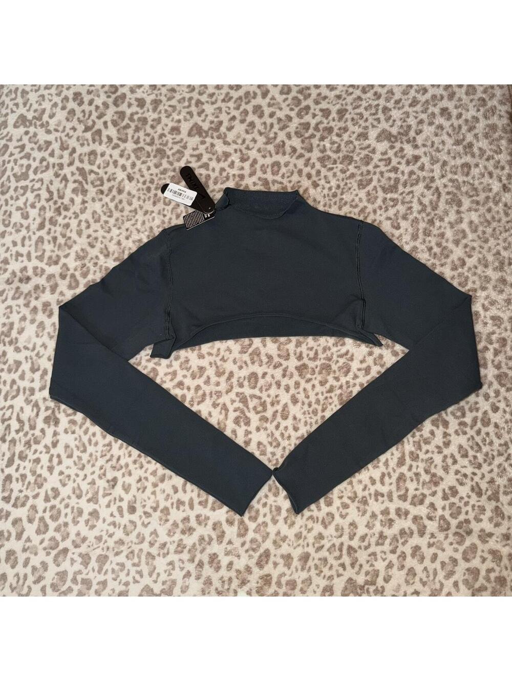 Nike Skims Vintage Seamless Shrug